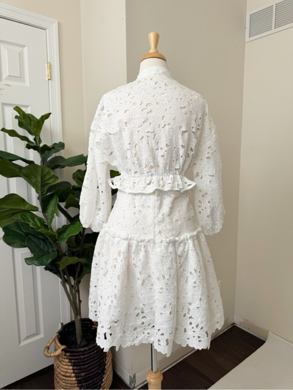 Chicwish White Lace A-Line Tiered Skirt
